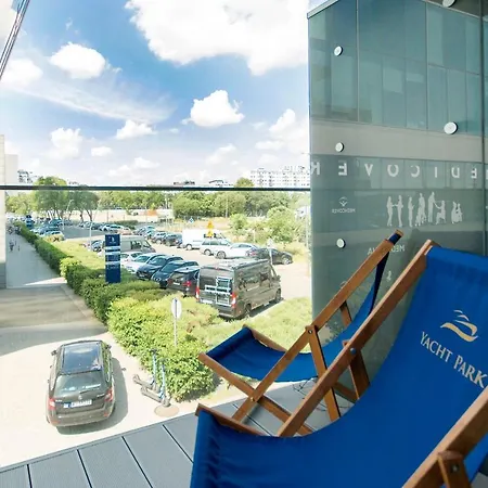 Yacht Park Superior 1 Gdynia